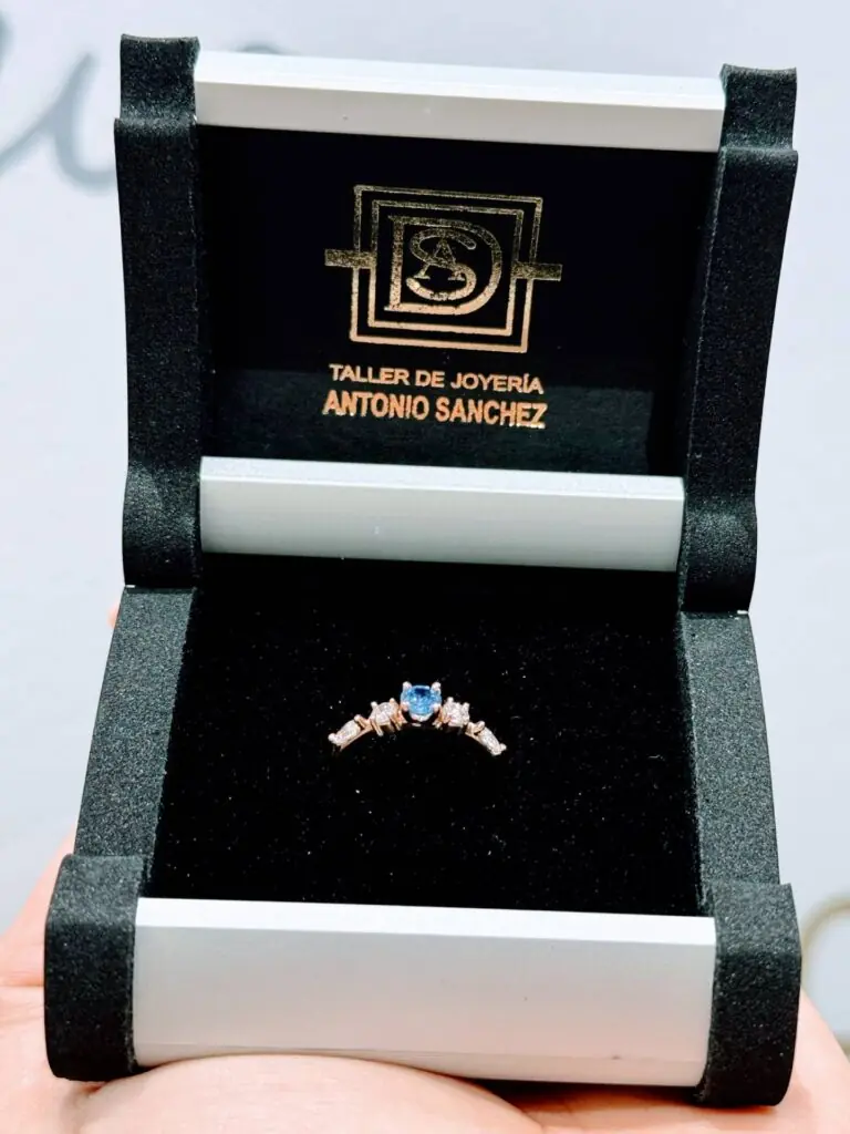 Anillo Zafiro Ceylán vintage