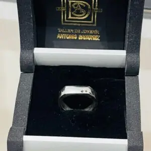Alianzas hombre en oro blanco y brillantes negros