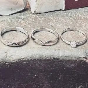 Alianzas de oro blanco Los tres amores